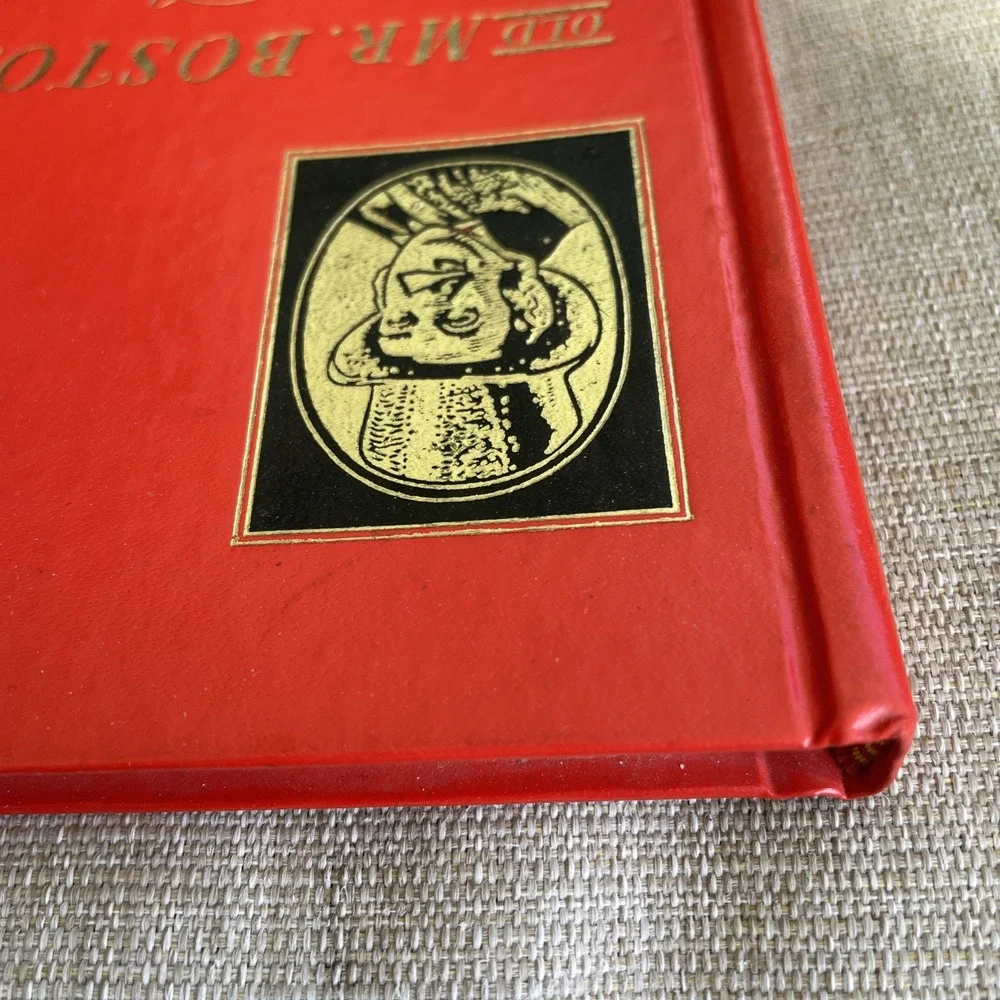 Old Mr. Boston DeLuxe Official Bartender's Guide 1967 Hardcover Book Vintage Red